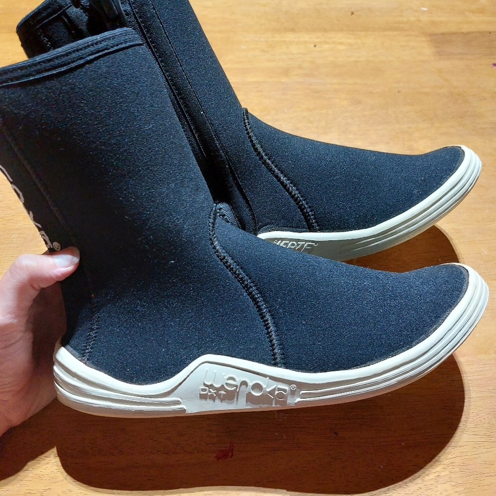 Wenoka water shoes